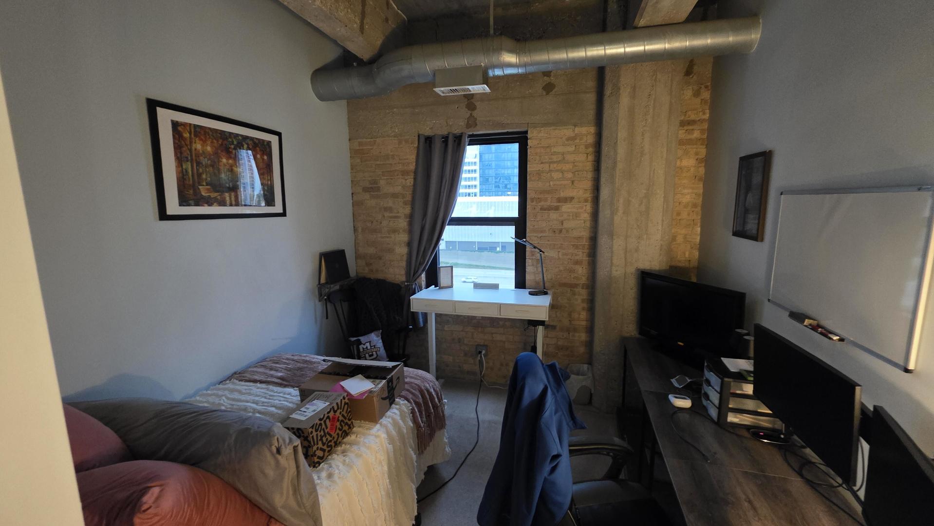 210 S Desplaines Street 512 Property Photo 15