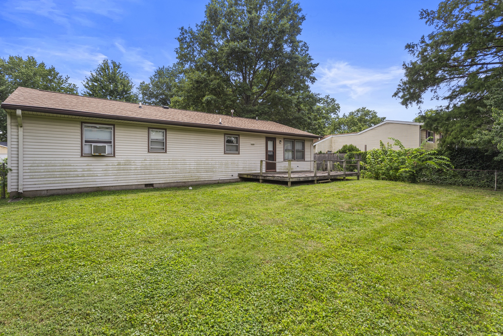 2306 Belmore Drive Property Photo 5