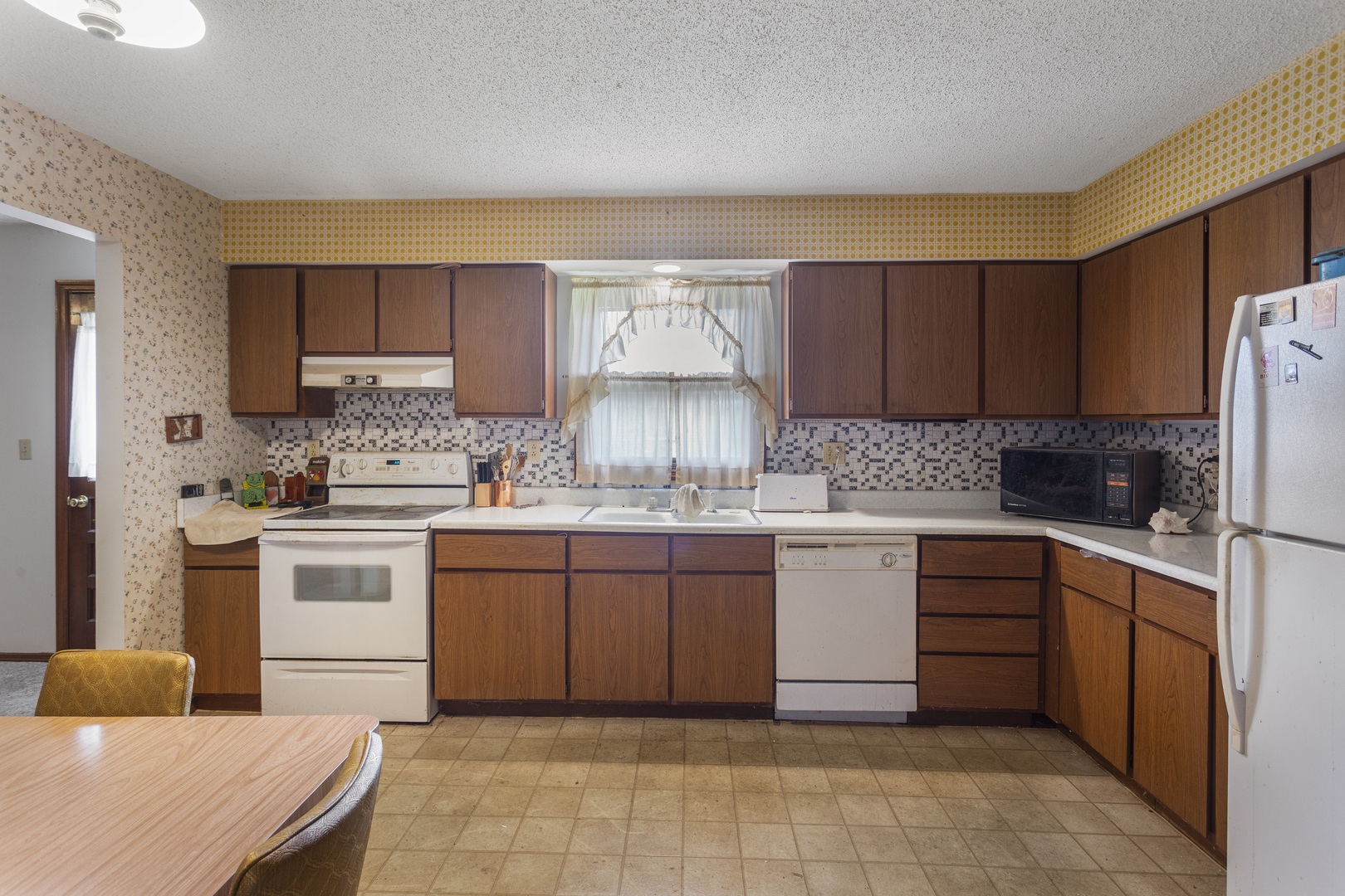 2306 Belmore Drive Property Photo 11