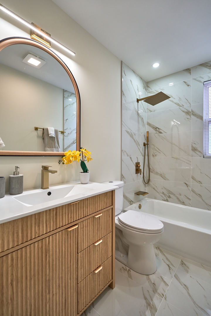 1039 W 97th Street Property Photo 18