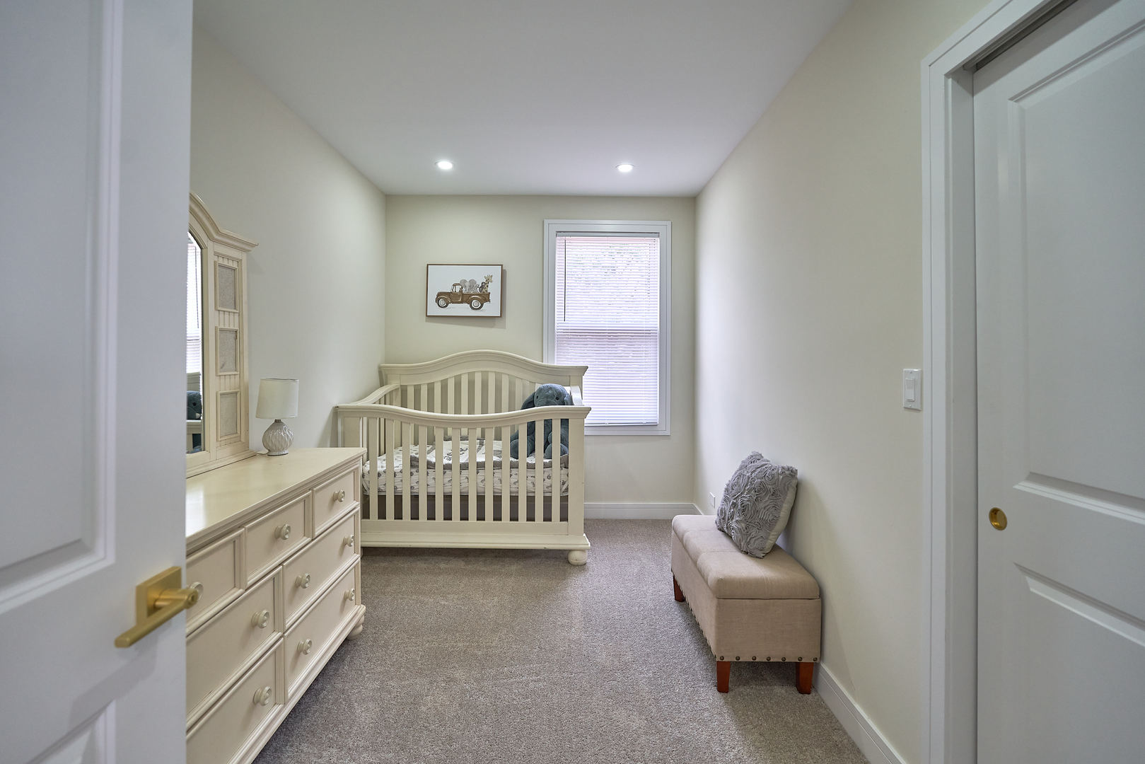 1039 W 97th Street Property Photo 19