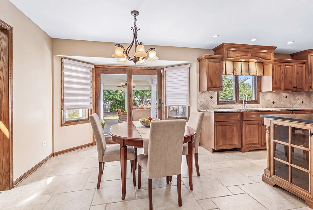 1107 Rosewood Street Property Photo 4