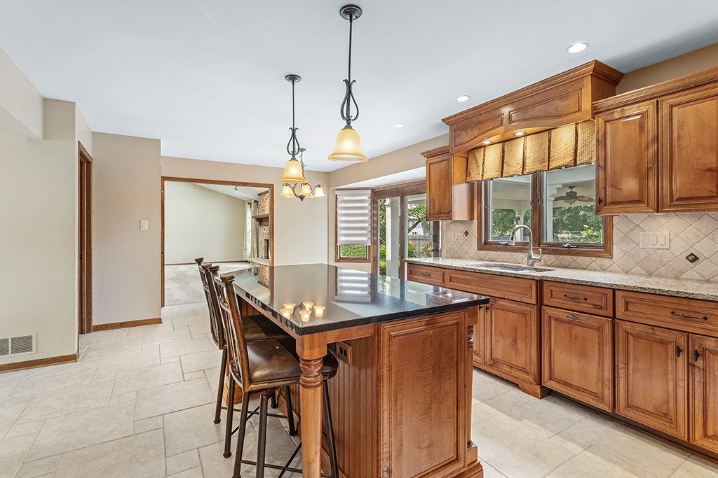 1107 Rosewood Street Property Photo 20
