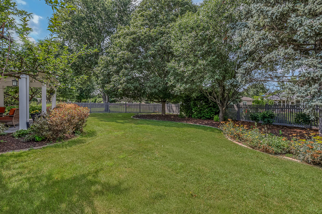 1107 Rosewood Street Property Photo 26