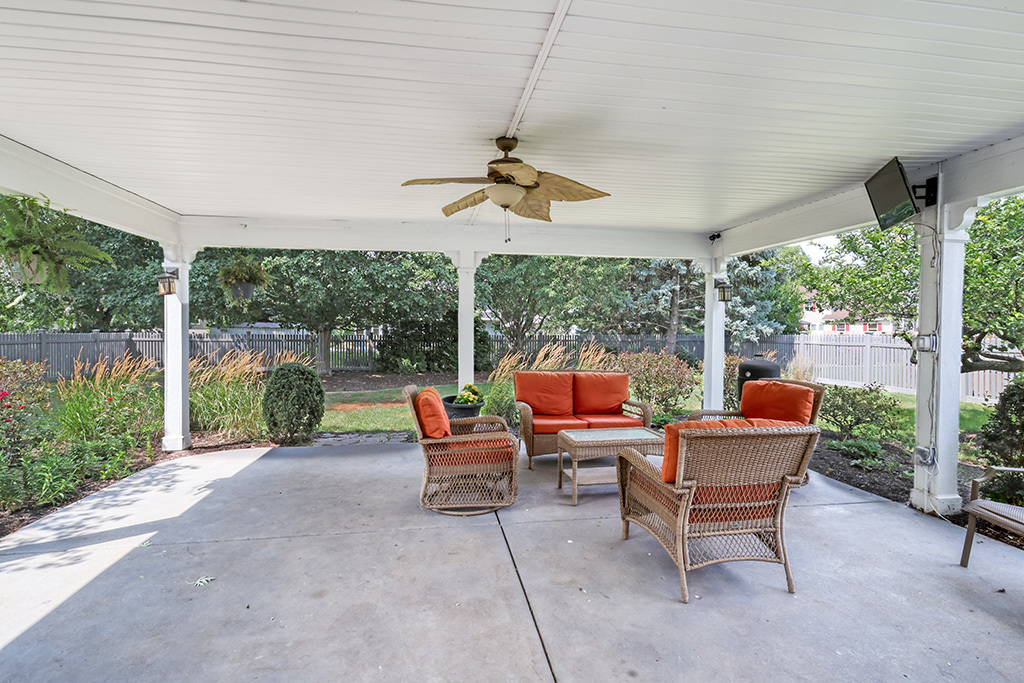 1107 Rosewood Street Property Photo 27