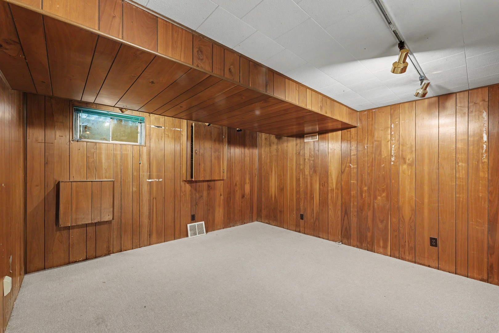 3217 Lakeshore Property Photo 36