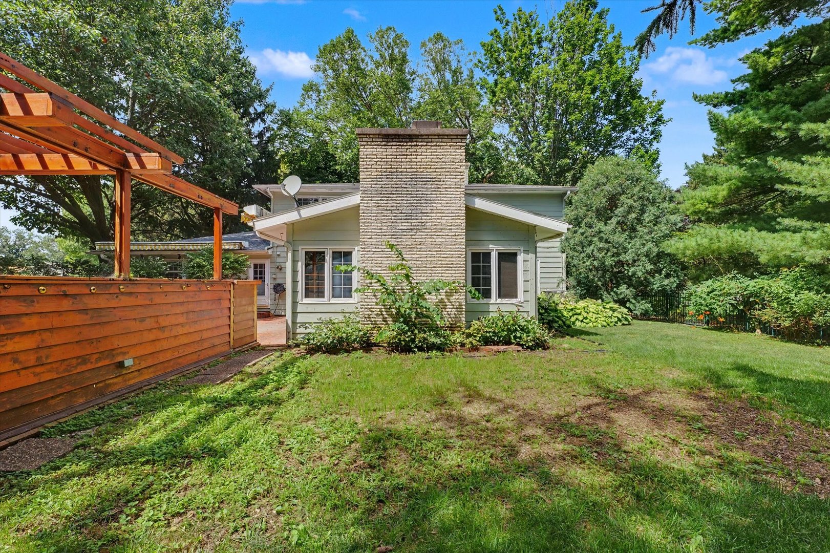 3217 Lakeshore Property Photo 39