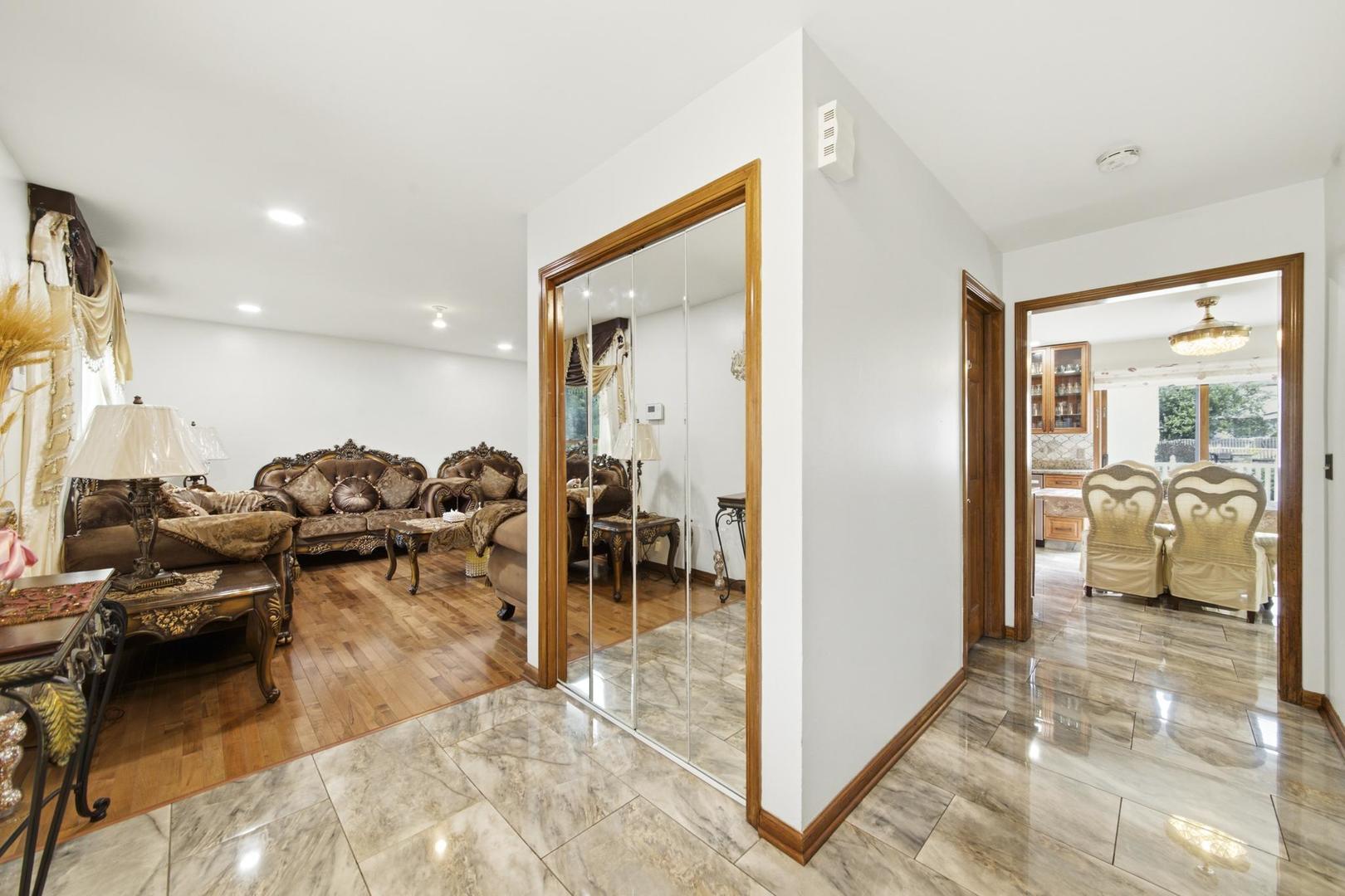 24130 W Pheasant Chase Drive Property Photo 6