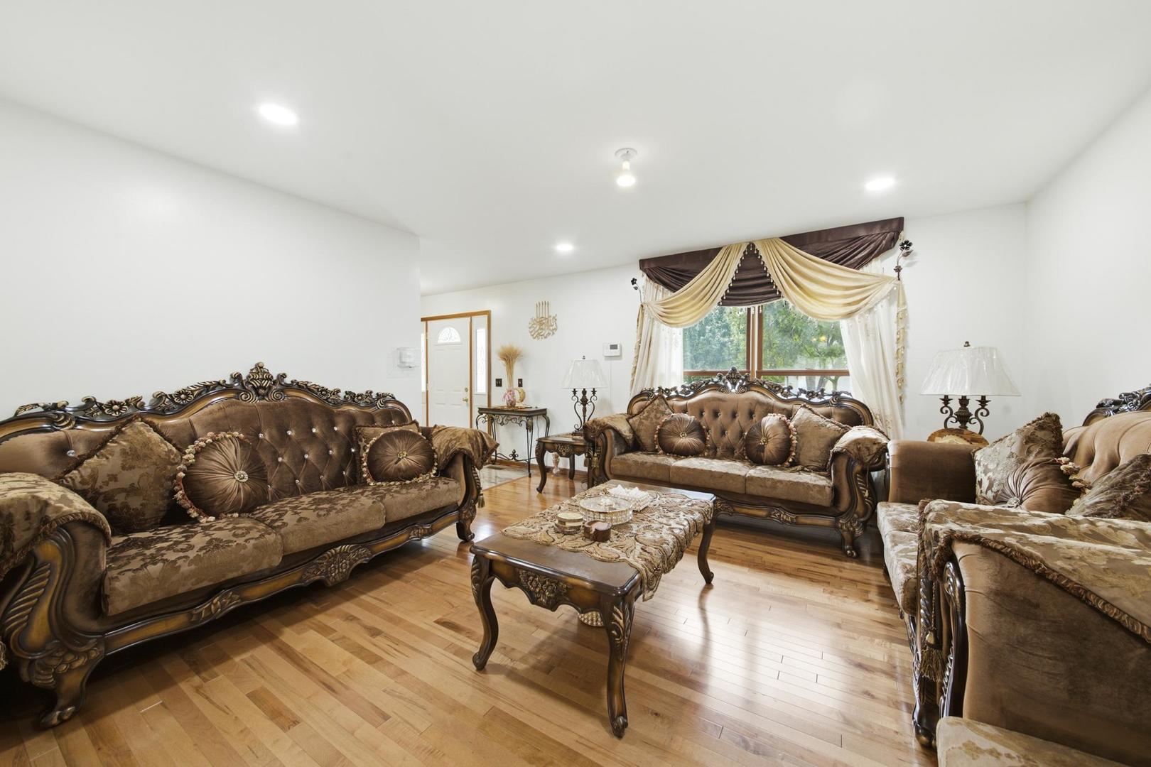 24130 W Pheasant Chase Drive Property Photo 10