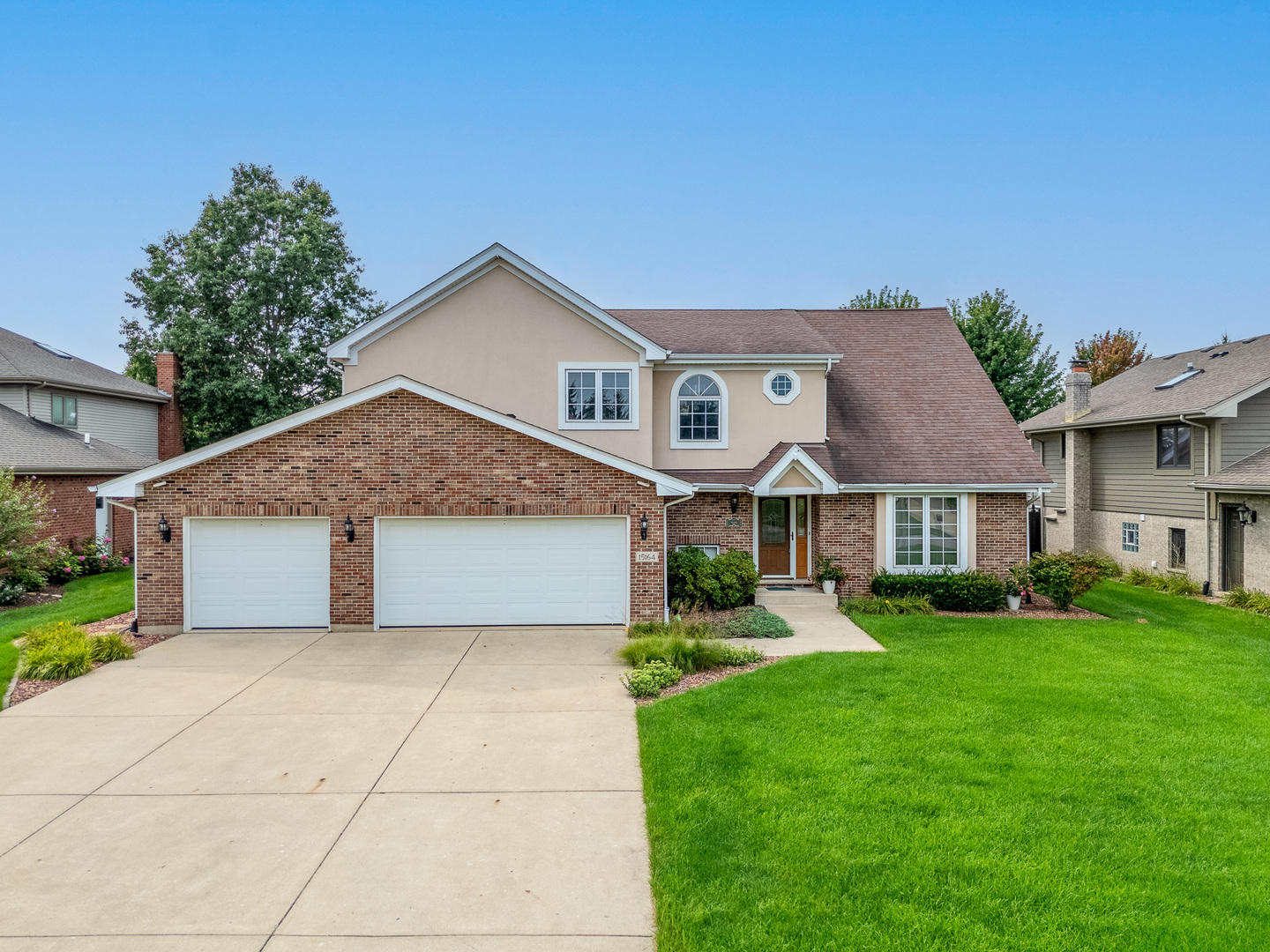 15164 Olympic Lane Property Photo 1