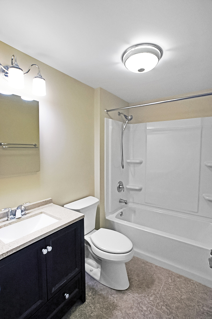 4919 Parkview Drive Property Photo 13