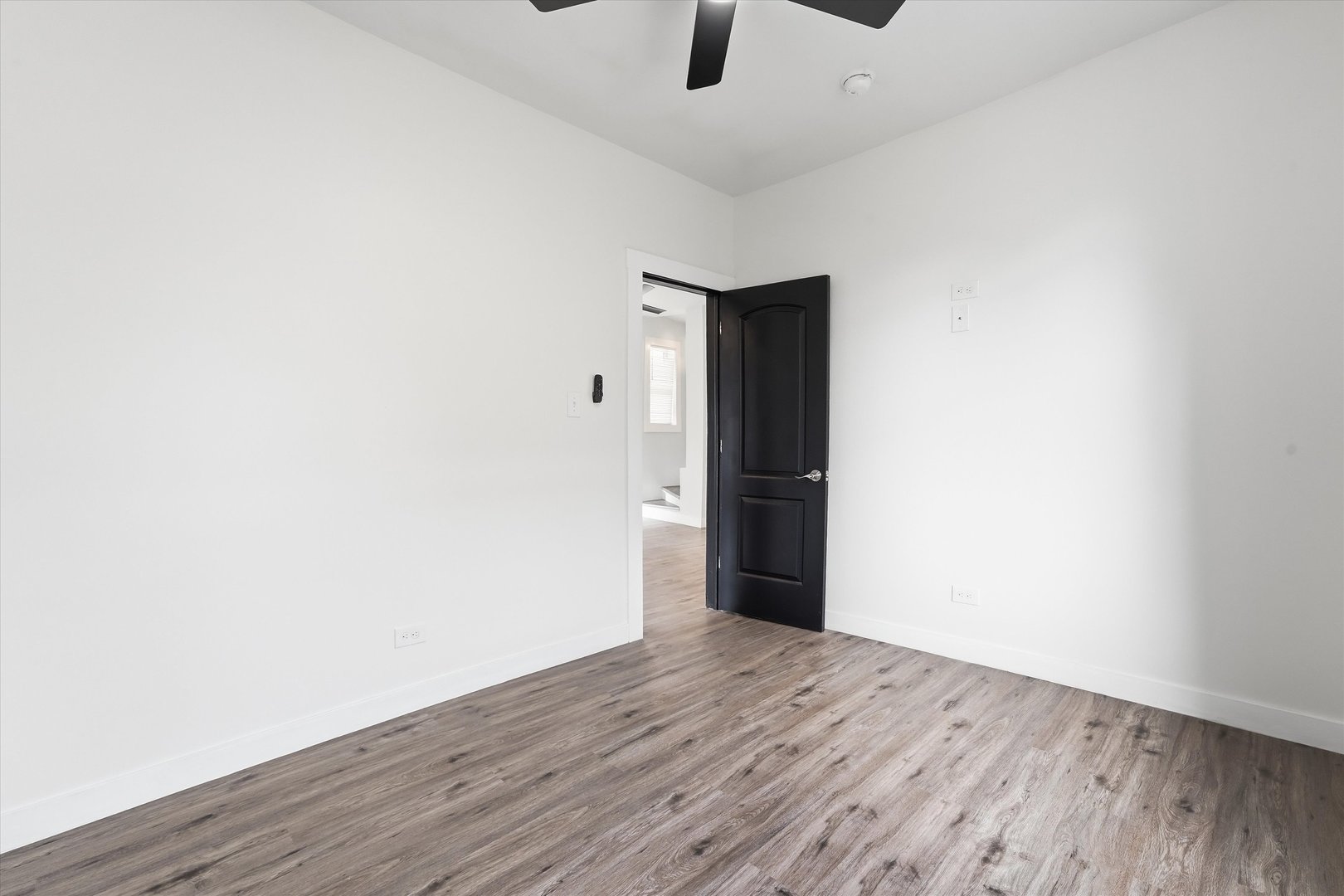 8942 S Aberdeen Street Property Photo 18