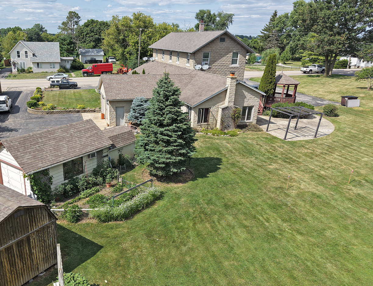 15909 Nelson Road Property Photo 4