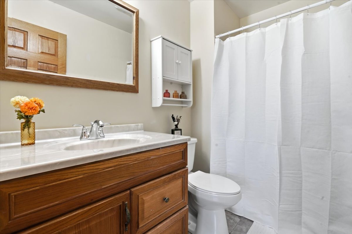 600 Bridgeport Place 36b Property Photo 10