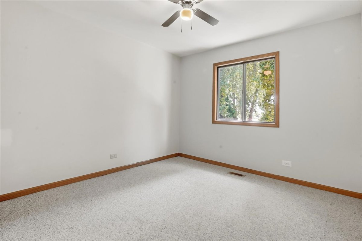 600 Bridgeport Place 36b Property Photo 11
