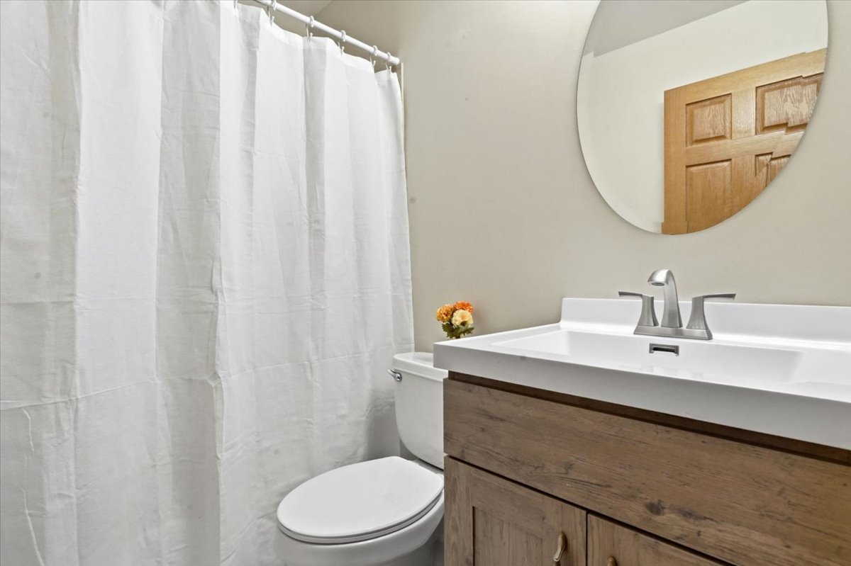 600 Bridgeport Place 36b Property Photo 13