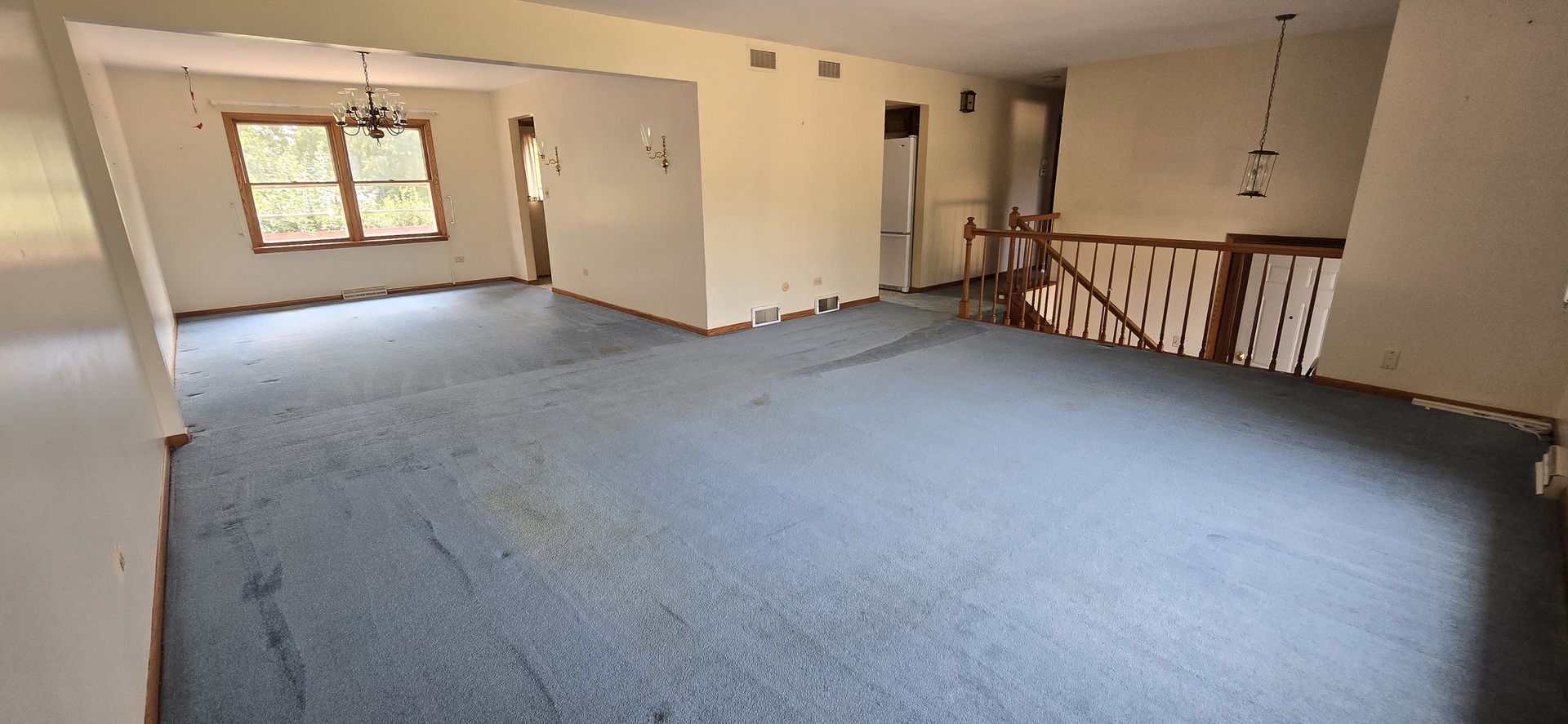 12135 Hillcrest Drive Property Photo 6