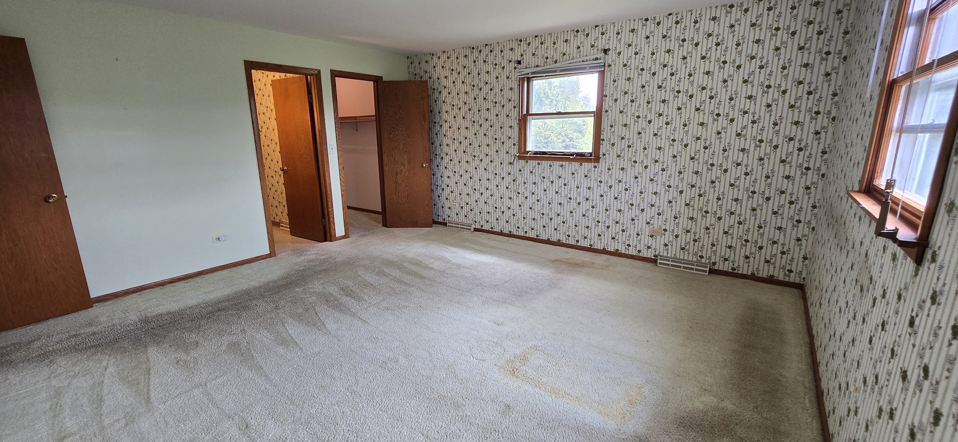 12135 Hillcrest Drive Property Photo 15