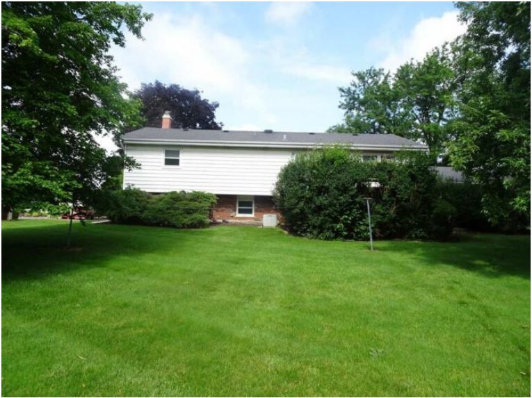 12135 Hillcrest Drive Property Photo 27