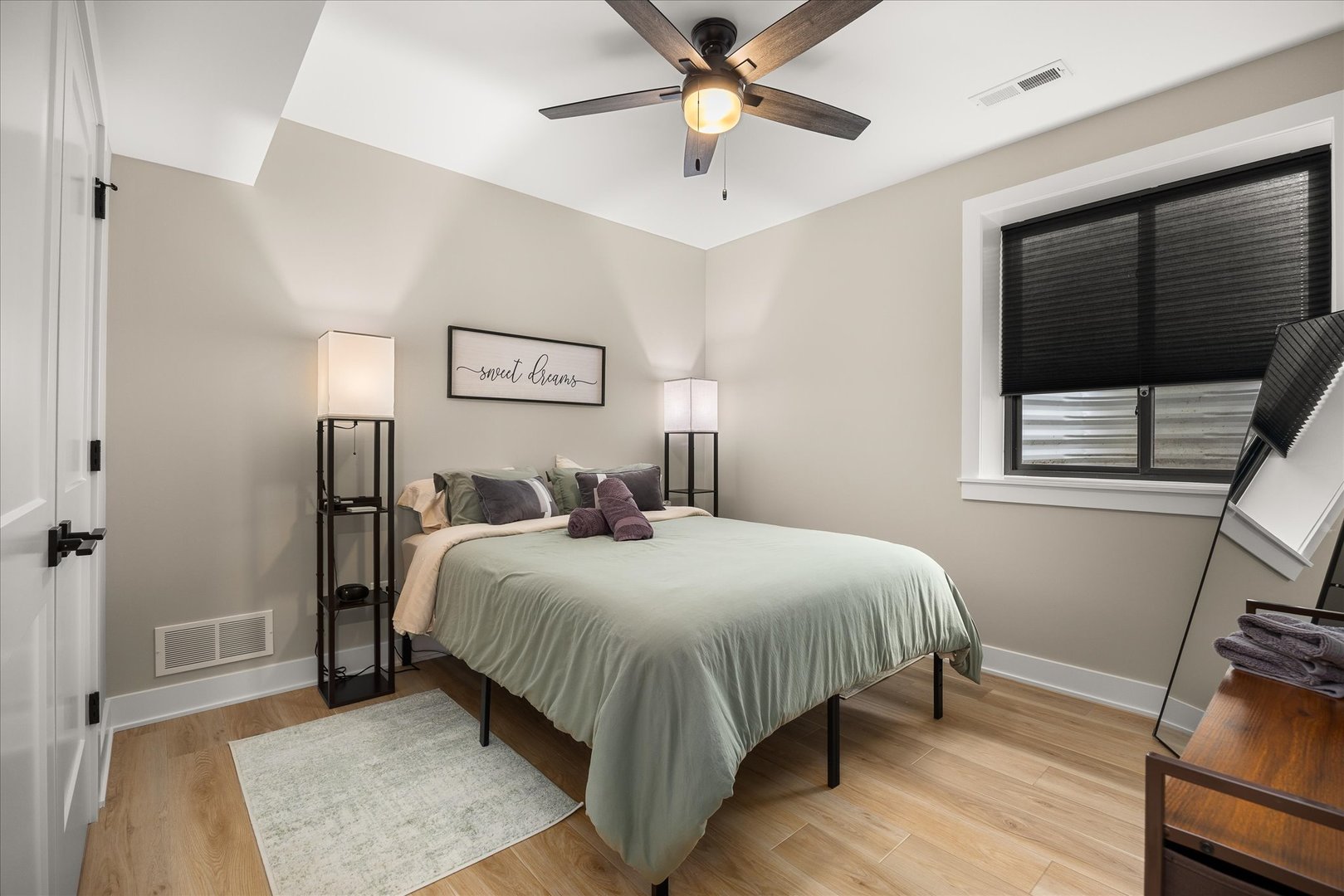 314 Leeward Way Property Photo 45