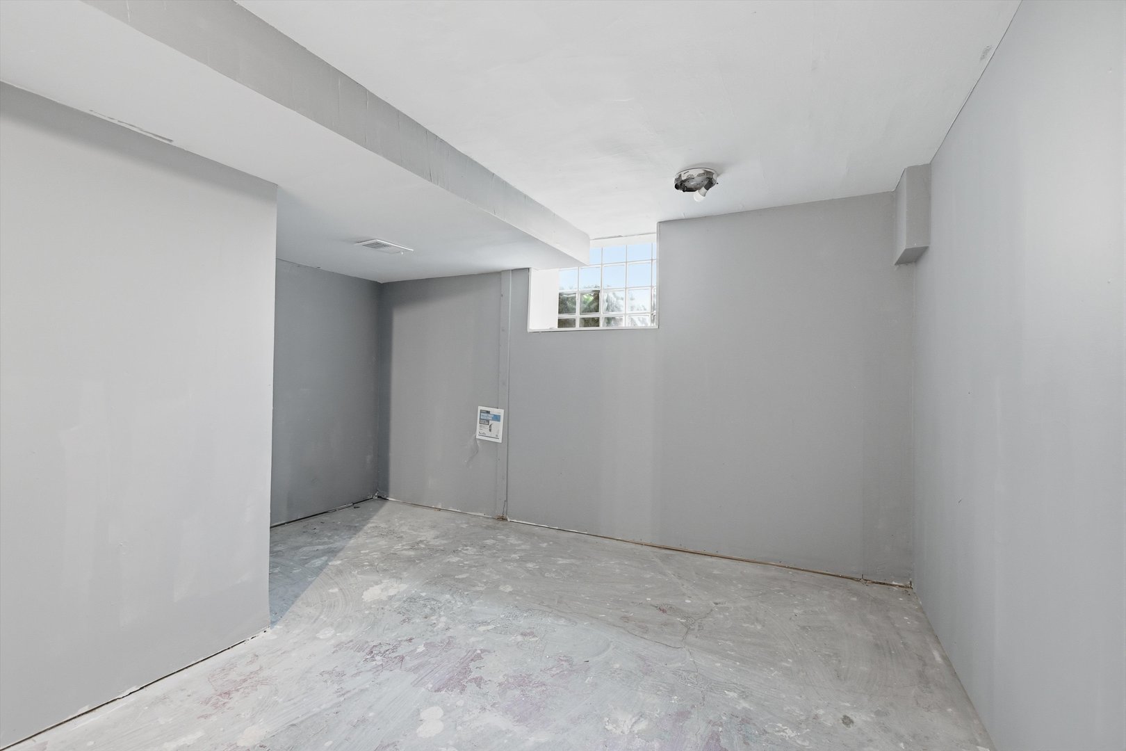 3316 N Ridgeway Avenue Property Photo 24