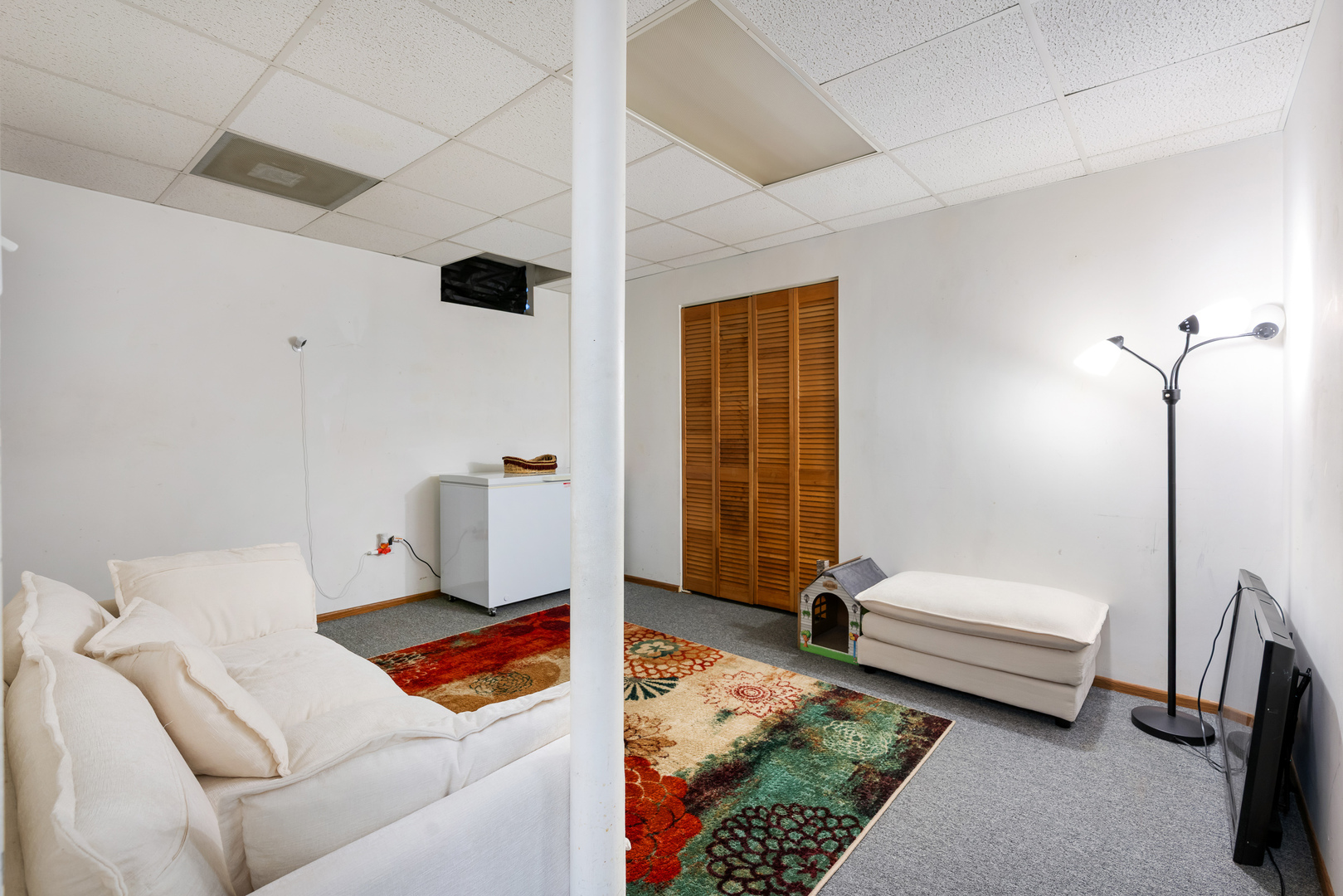 11033 Parkside Avenue Property Photo 24