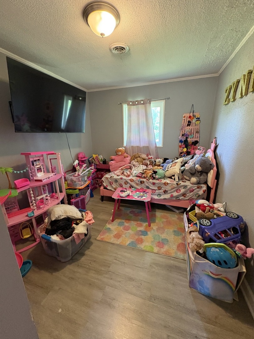 158 Algonquin Street Property Photo 6