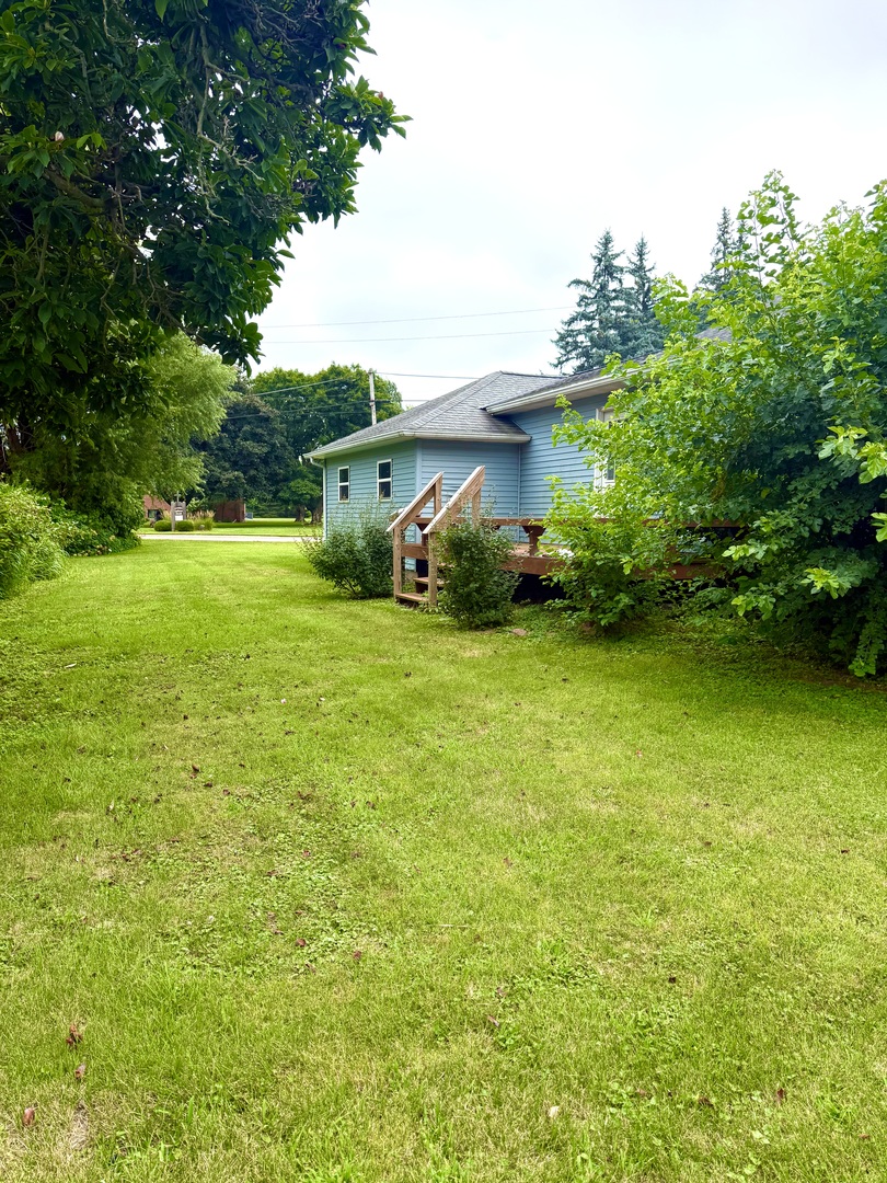 447 N Euclid Avenue Property Photo 3