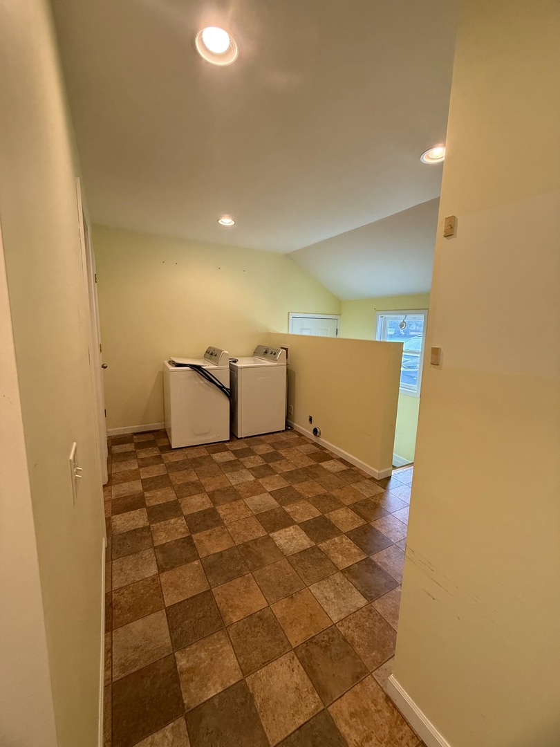 447 N Euclid Avenue Property Photo 11