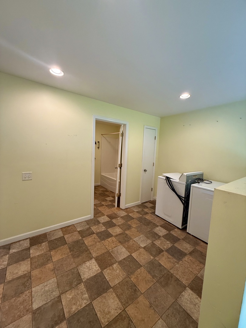 447 N Euclid Avenue Property Photo 12