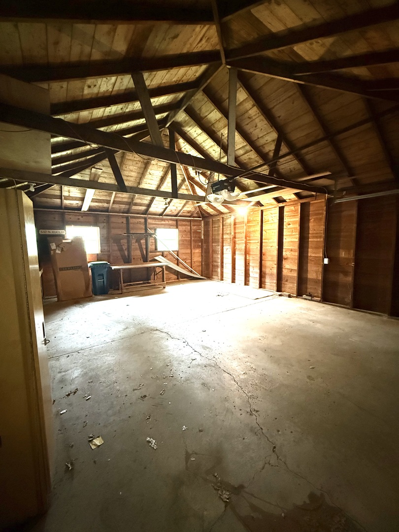 447 N Euclid Avenue Property Photo 27
