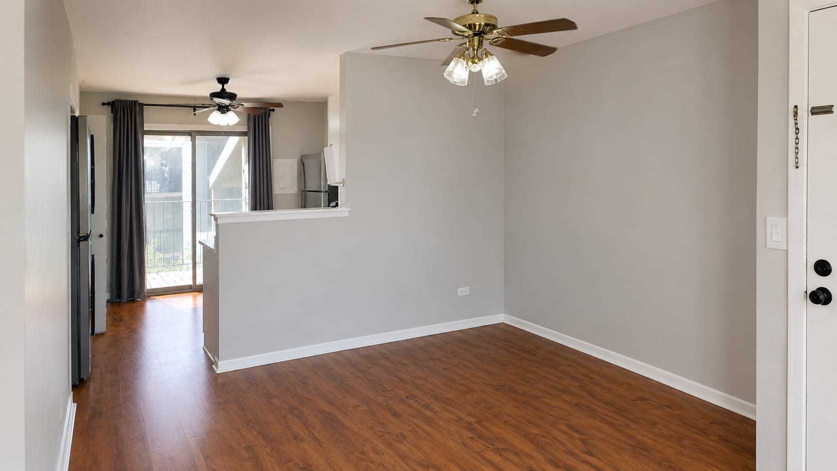 182 S Waters Edge Drive 301 Property Photo 4