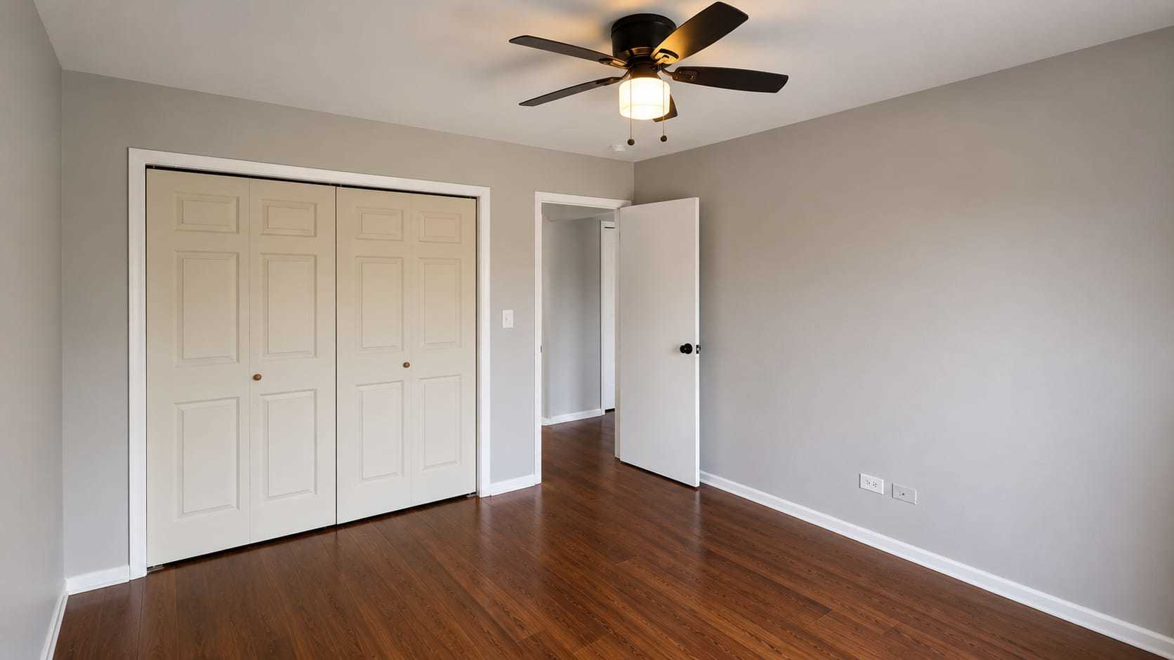 182 S Waters Edge Drive 301 Property Photo 9