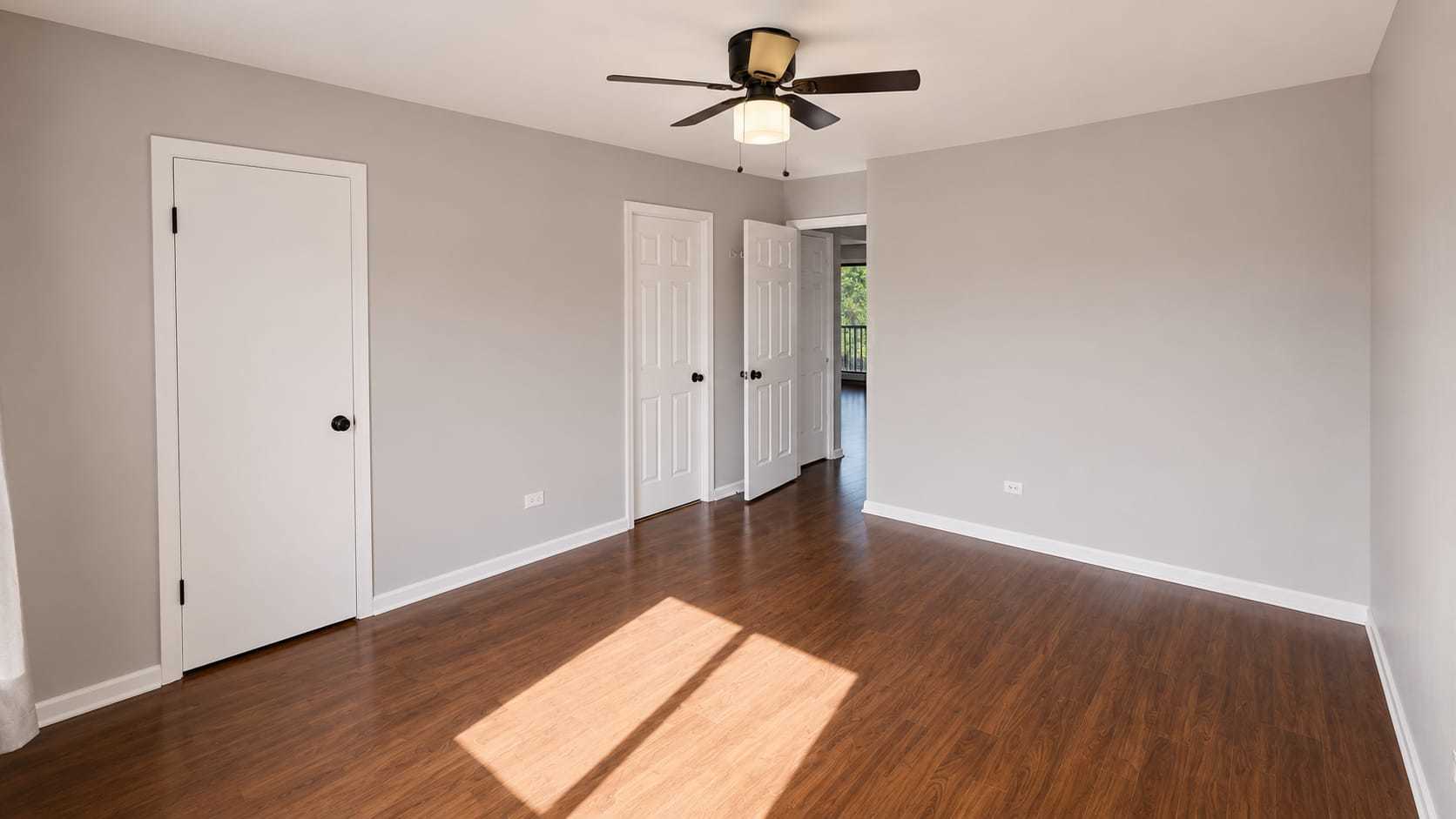 182 S Waters Edge Drive 301 Property Photo 13