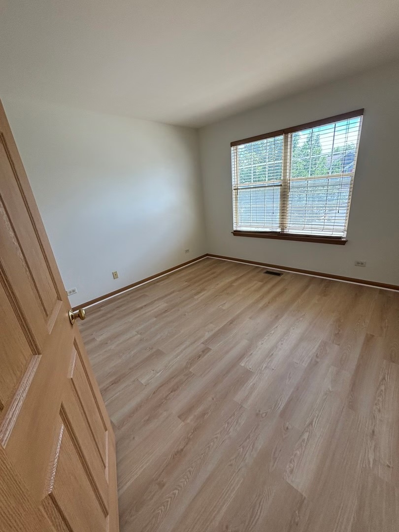 2422 Golf Ridge Circle Property Photo 5