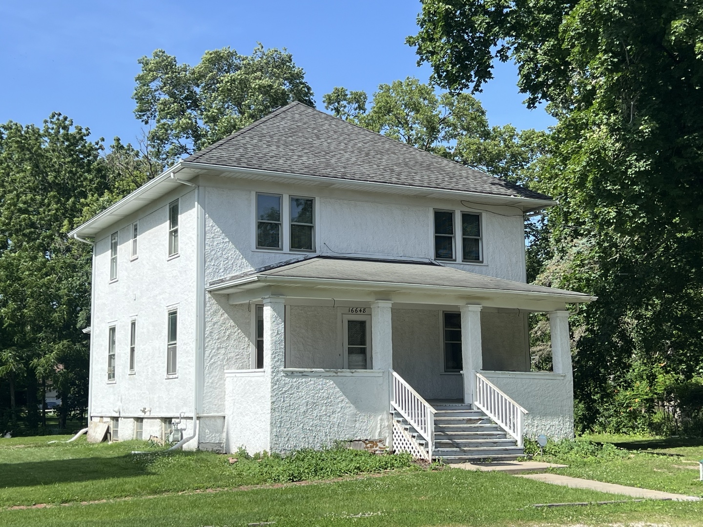 16648 Easton Avenue Property Photo 12