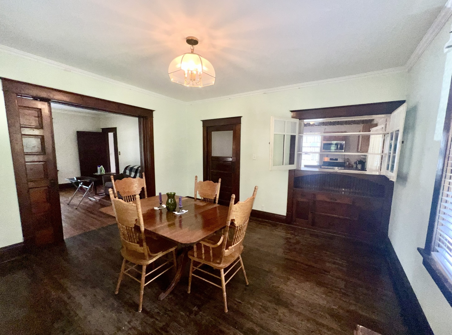 16648 Easton Avenue Property Photo 15