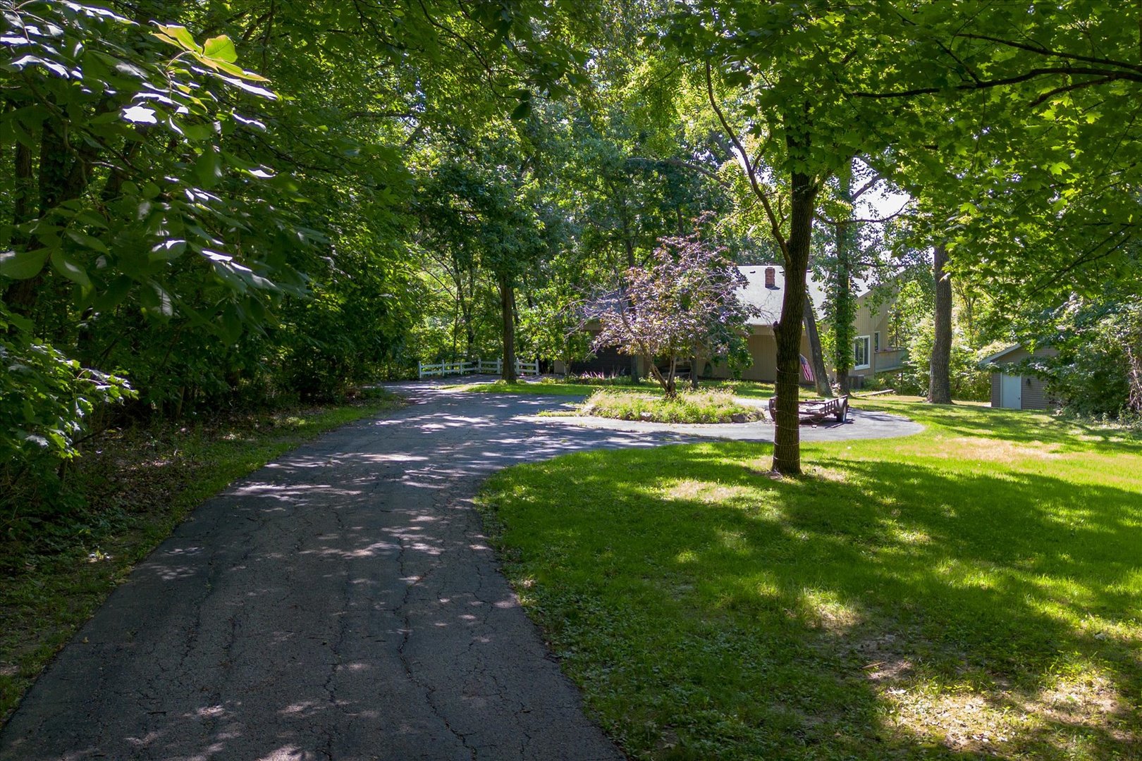 605 Sherwood Glen Property Photo 38