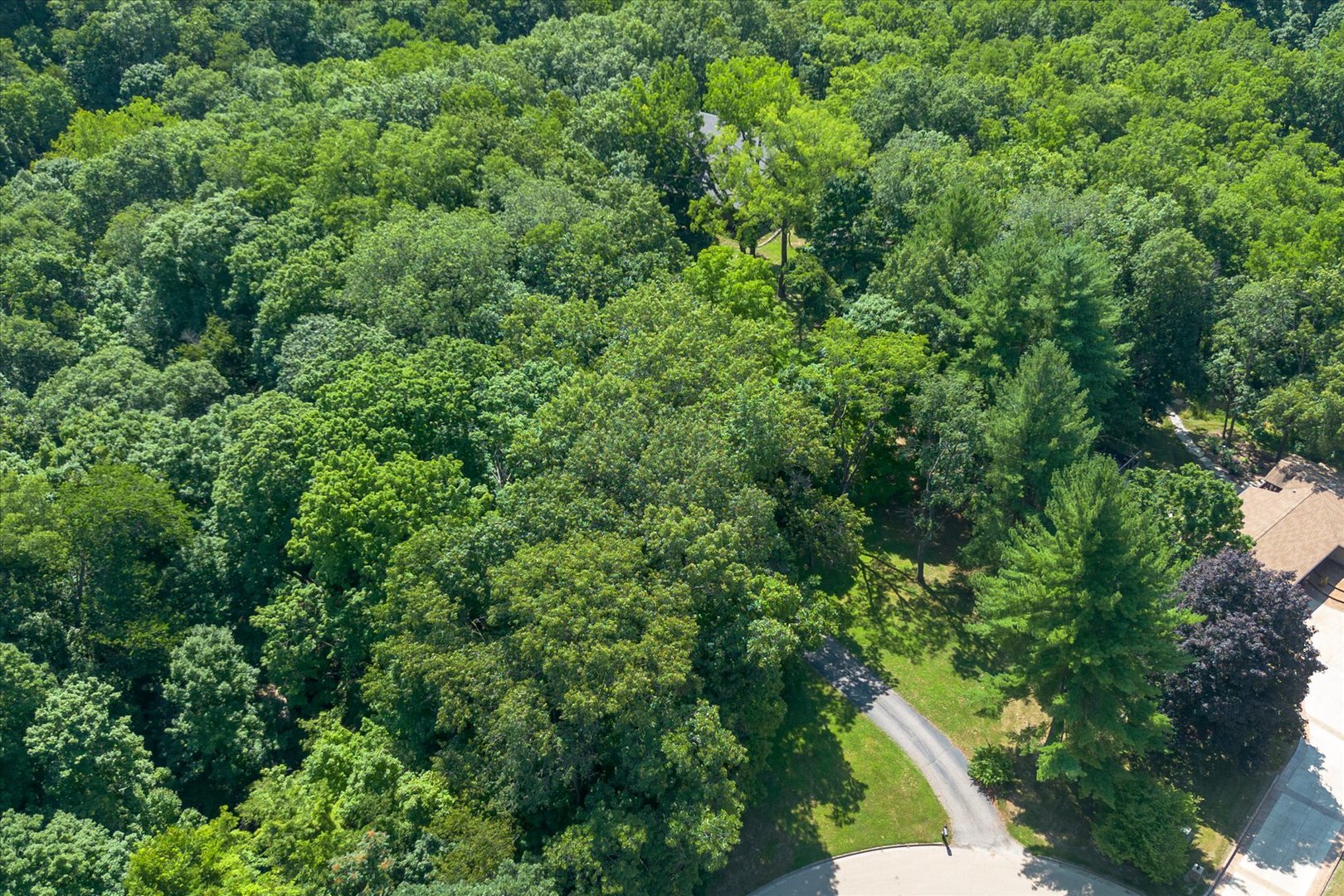 605 Sherwood Glen Property Photo 39