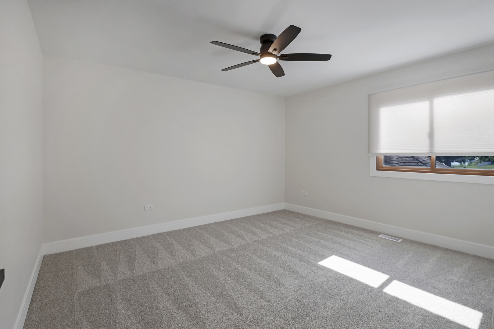 1447 Comanche Drive Property Photo 15