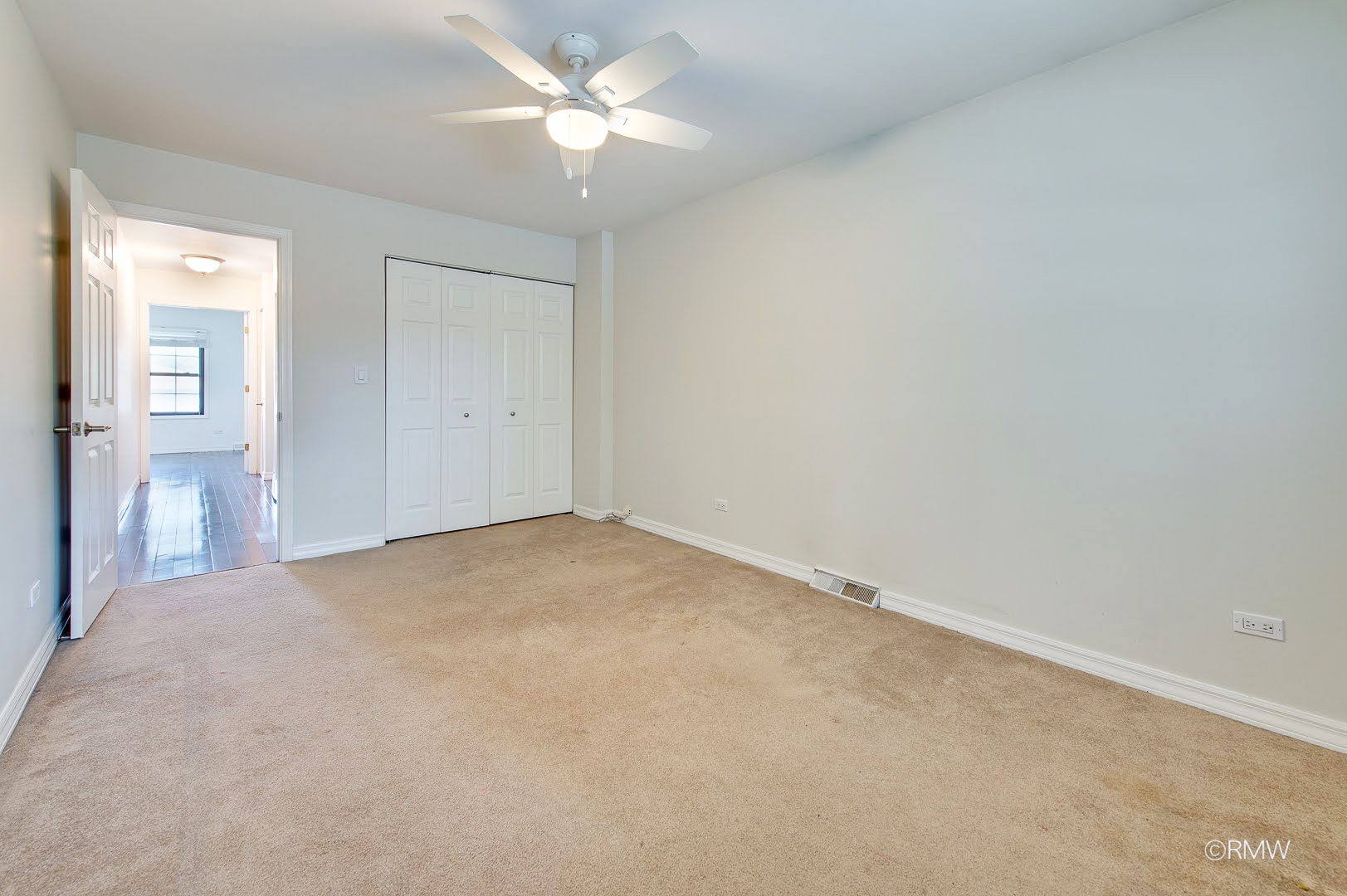 1233 N Hickory Trail Property Photo 21