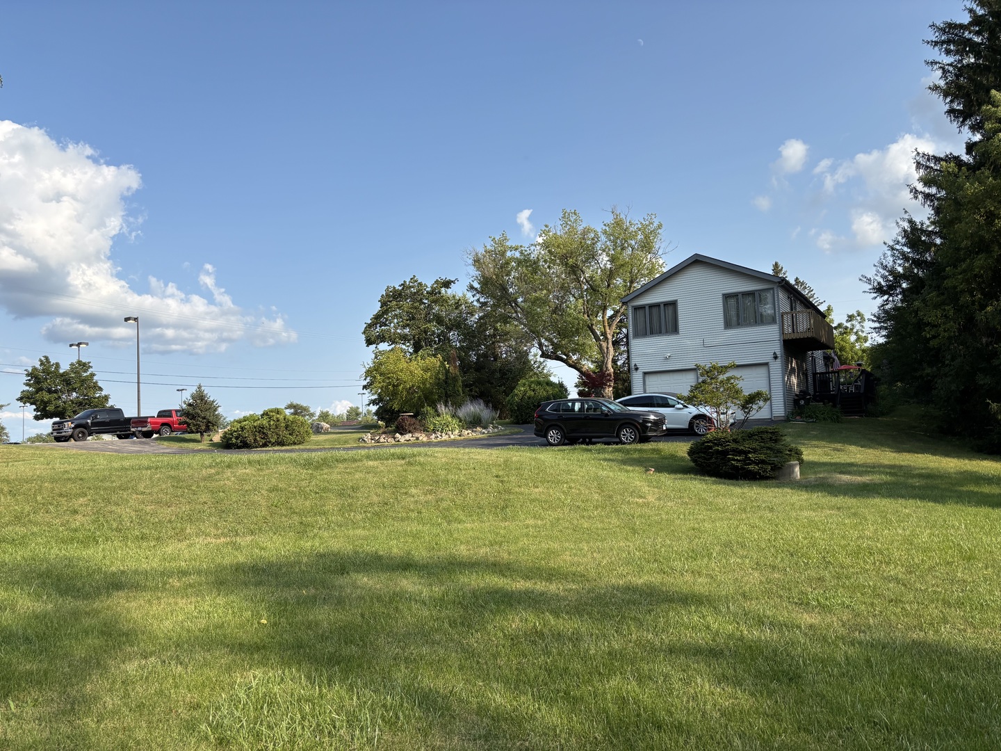 1828 N Orchard Lane Property Photo 3