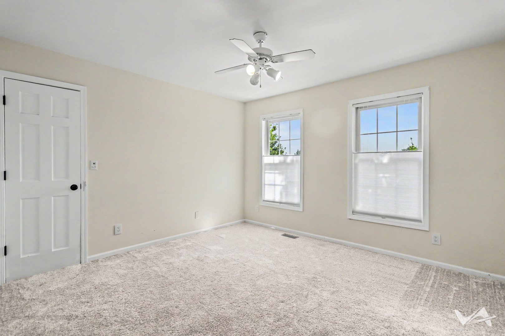 39w700 Green Place Property Photo 24