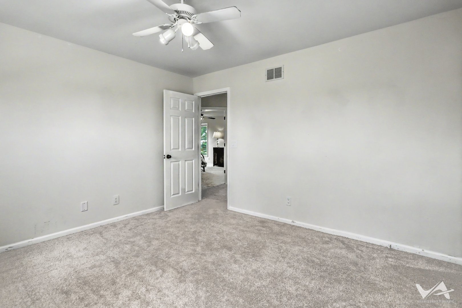 39w700 Green Place Property Photo 25