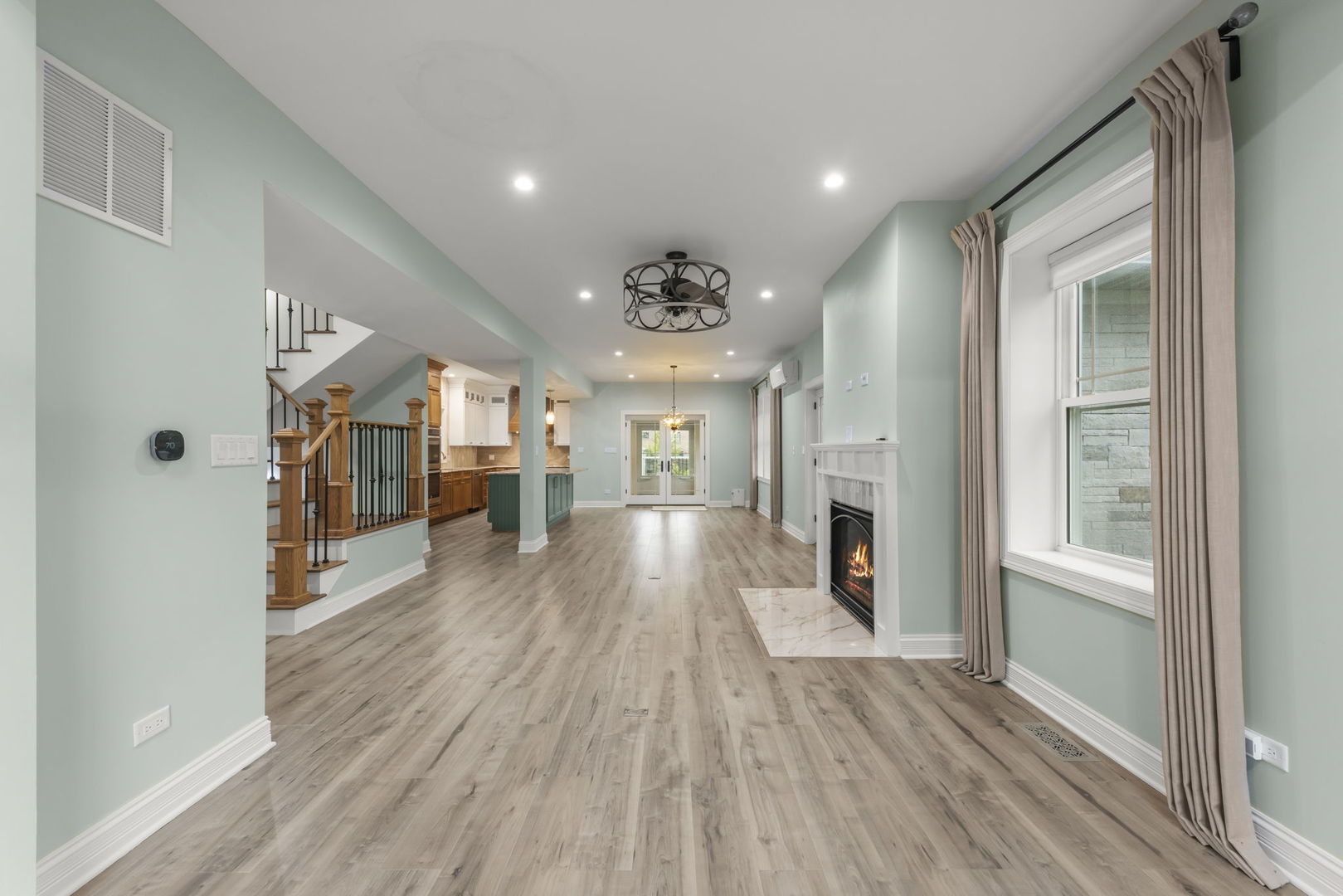9215 S Damen Avenue Property Photo 2