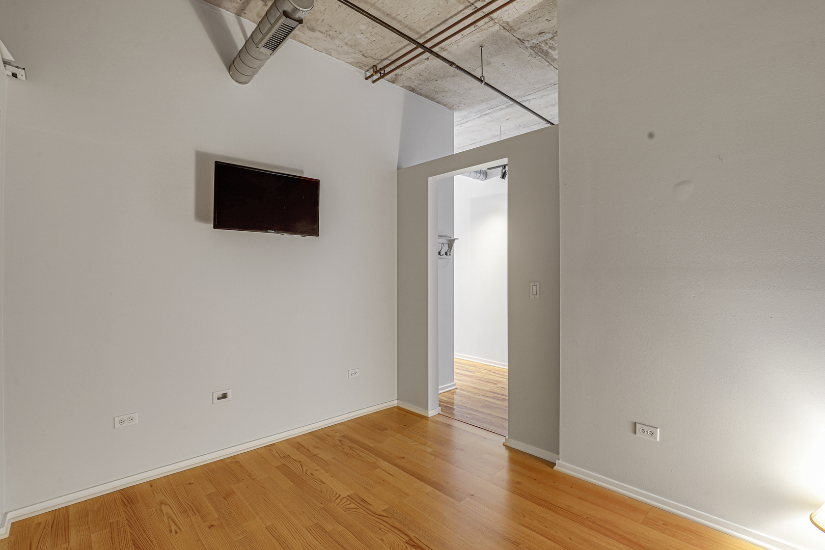 6 S Laflin Street 801 Property Photo 19
