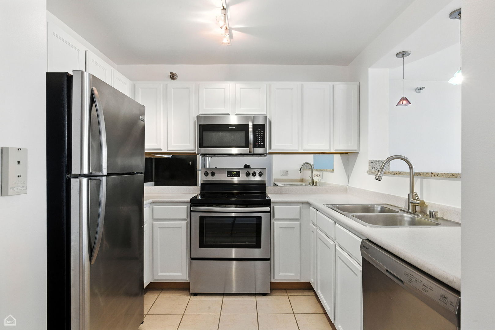 345 N Lasalle Street 2602 Property Photo 7