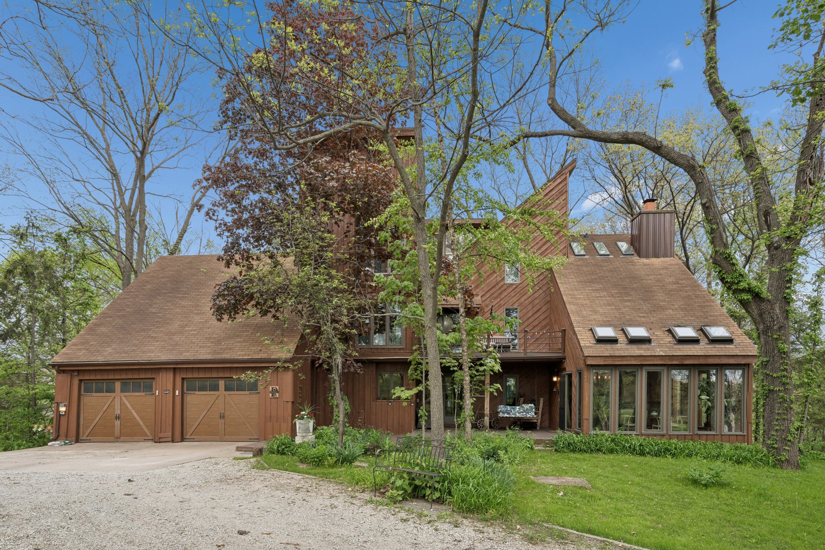 644 Schroeder Road Property Photo 1