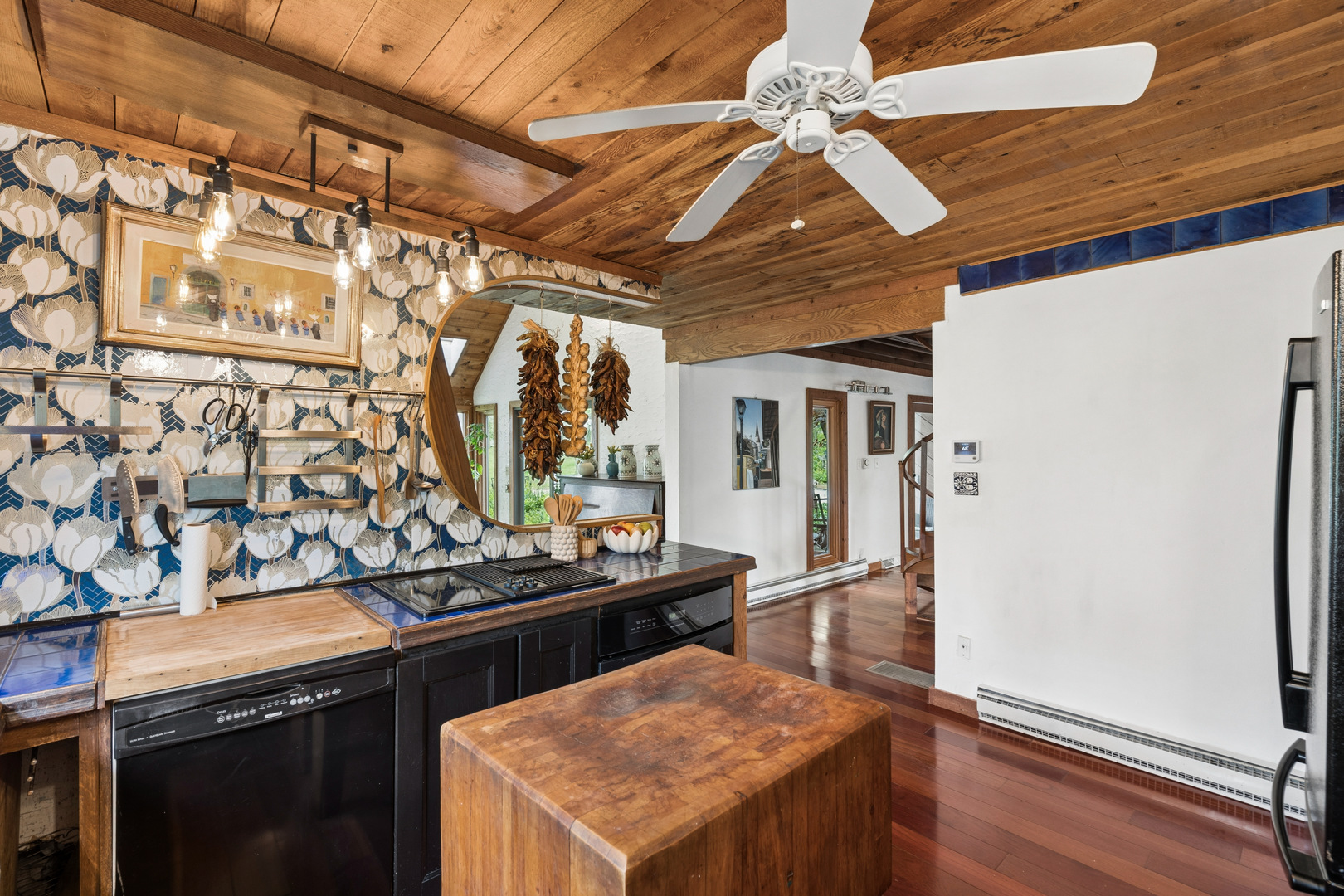 644 Schroeder Road Property Photo 19