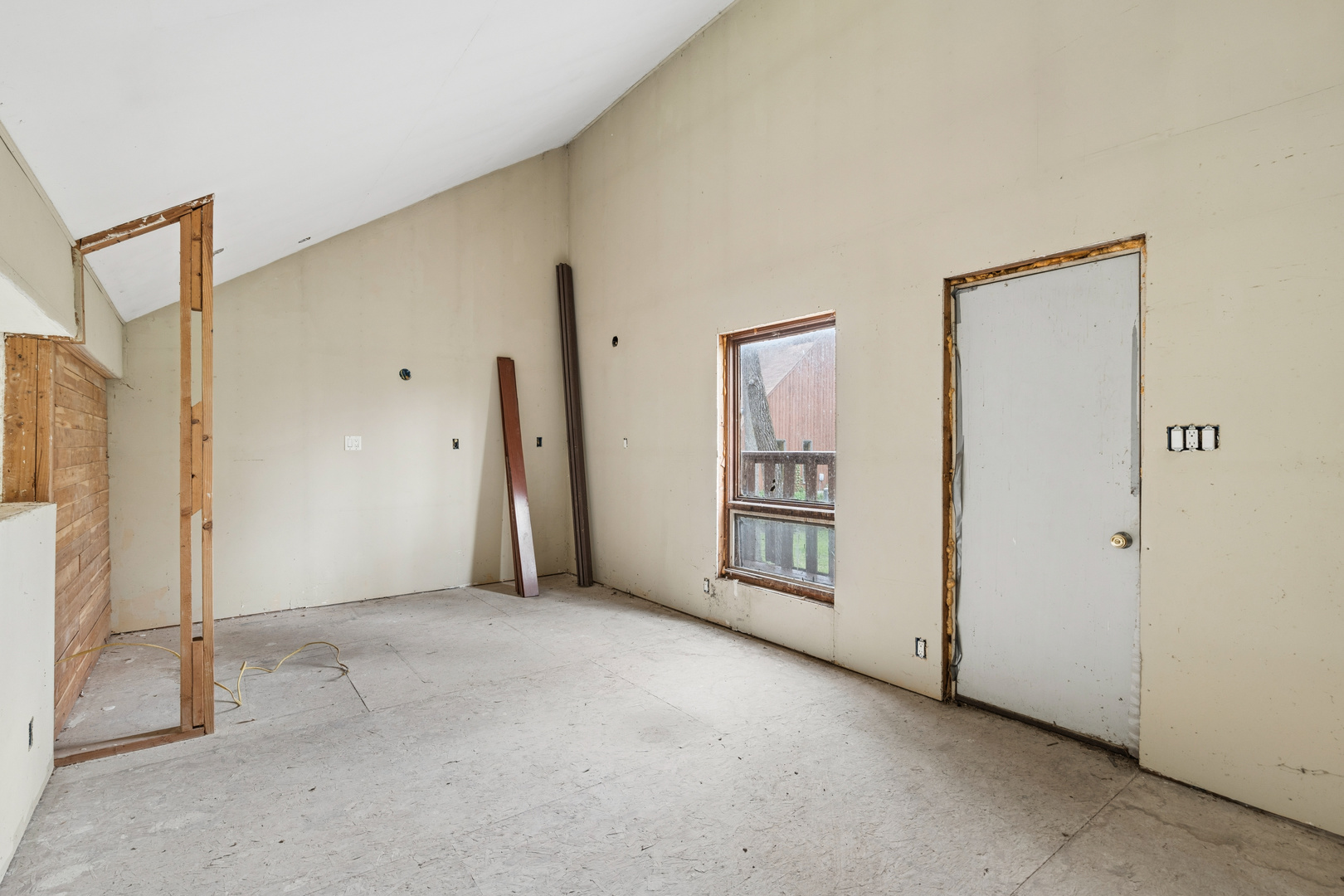 644 Schroeder Road Property Photo 68